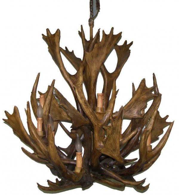 Large lodge moose horn chandelier: Large lodge moose horn chandelier