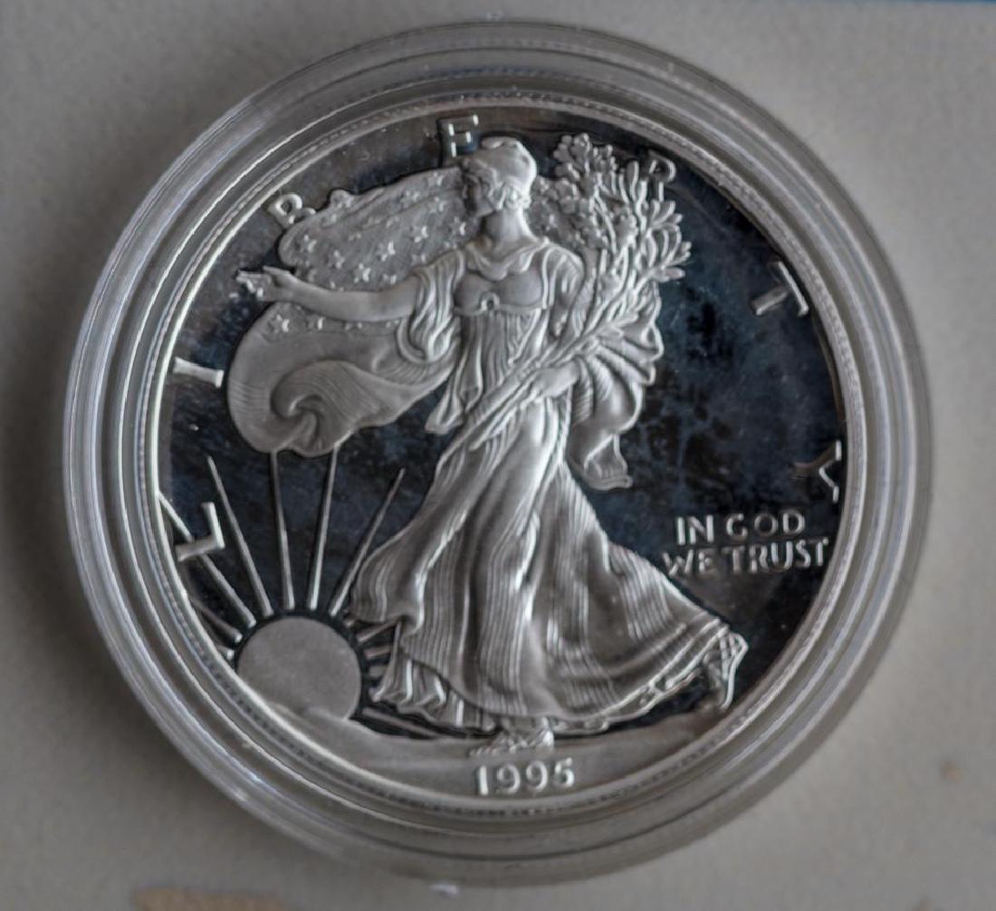 1995 Proof 1$ Silver Eagle w/ Box & Paperwork (1 of 4)