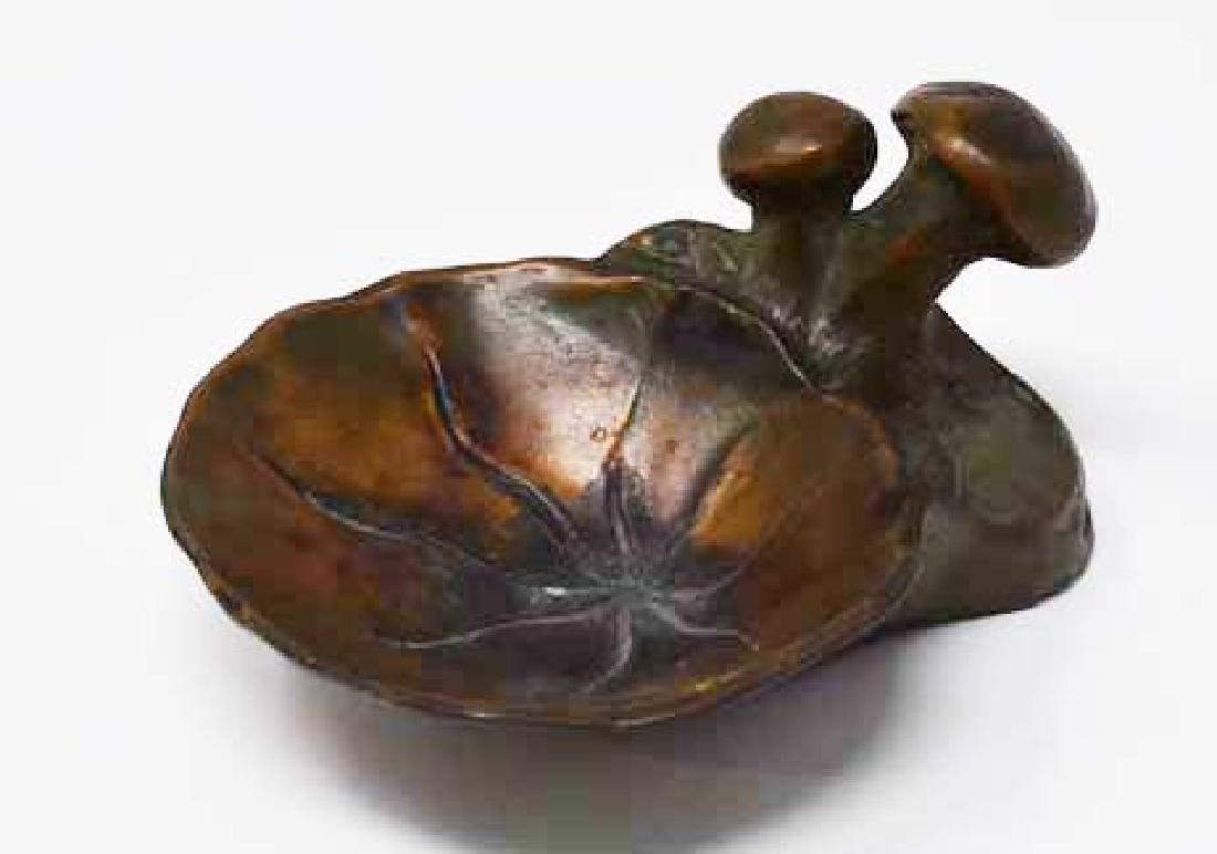 Signed McClelland Barclay mushroom desk tray (1 of 2)