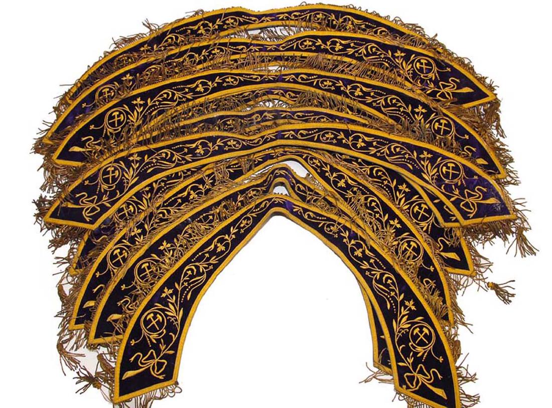 11 IOOF Elaborate Embroidered Collars: 11 IOOF Elaborate Embroidered Collars. Packaging, Insurance, Handling, Shipping is done in house and is 20.00 for this item in the continental U.S. Or you are welcome to pick up in person or make othe