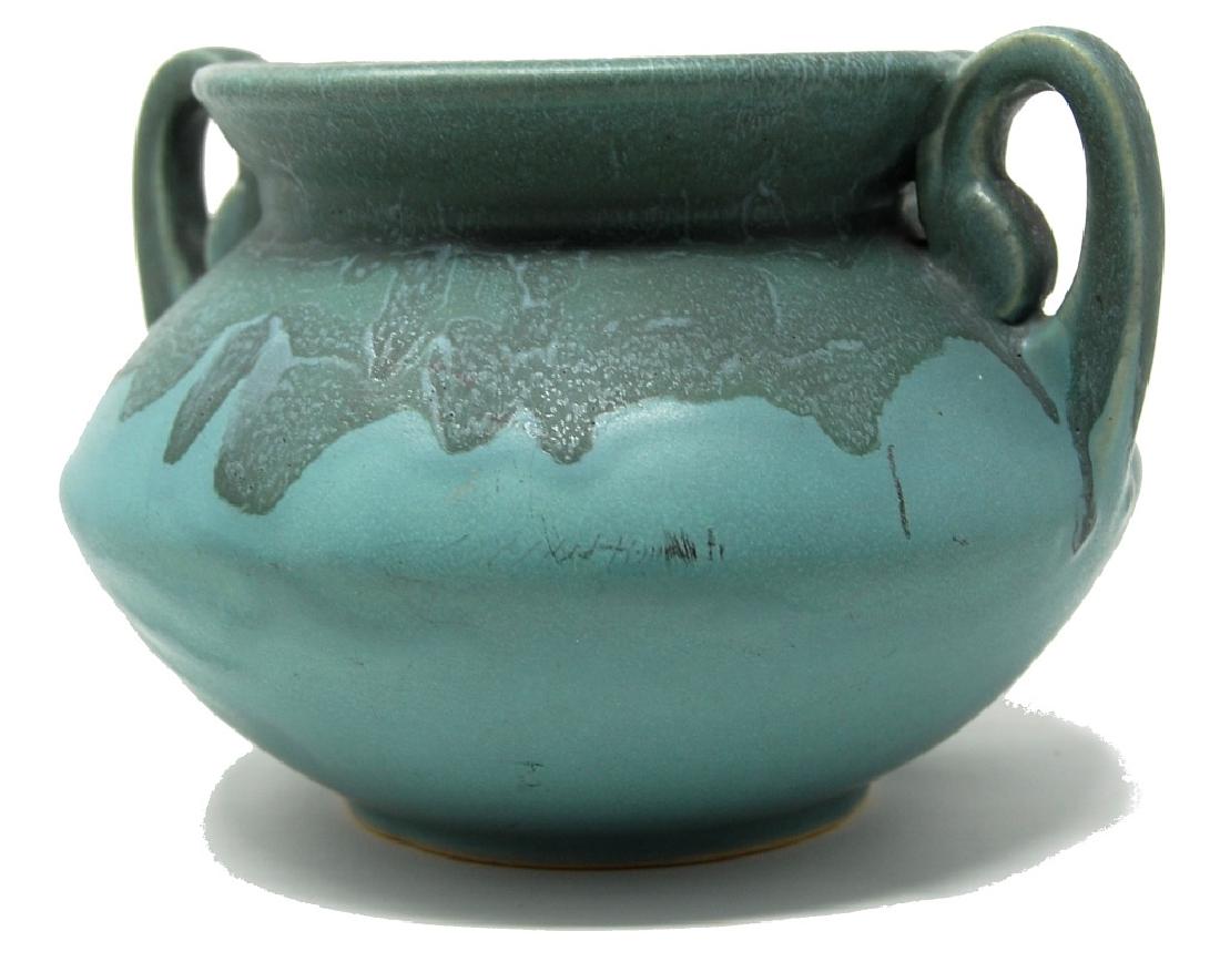Roseville Carnelian Jardinière Drip Glaze: Roseville Carnelian Jardinière Drip Glaze. Packaging, Insurance, Handling And Shipping Are Done In House And Is 65.00 For This Item In The Continental U.S. Or You Are Welcome To Pick Up In Person Or 