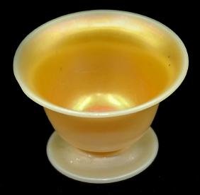 Stueben Gold Aurene On Calcite Salt Cellar: Stueben Gold Aurene On Calcite Salt Cellar. Packaging, Insurance, Handling And Shipping Are Done In House And Is 25.00 For This Item In The Continental U.S. Or You Are Welcome To Pick Up In Person Or 