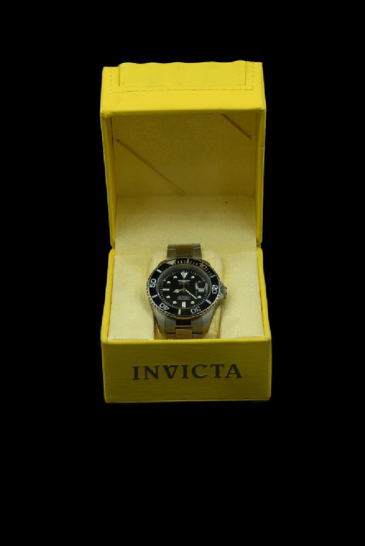 Automatic Profesional 600' Invicta Black Dial (1 of 3)