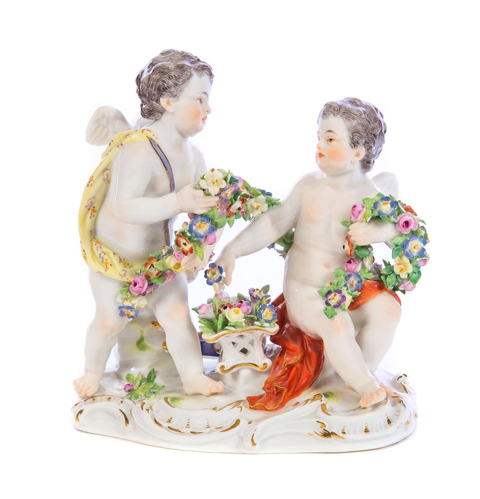 Meissen Figurine Two Cupids 2401 (1 of 3)