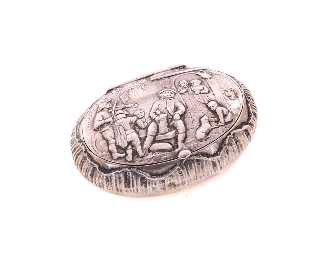 Early .800 Silver Tavern Scene Snuff Box (1 of 6)