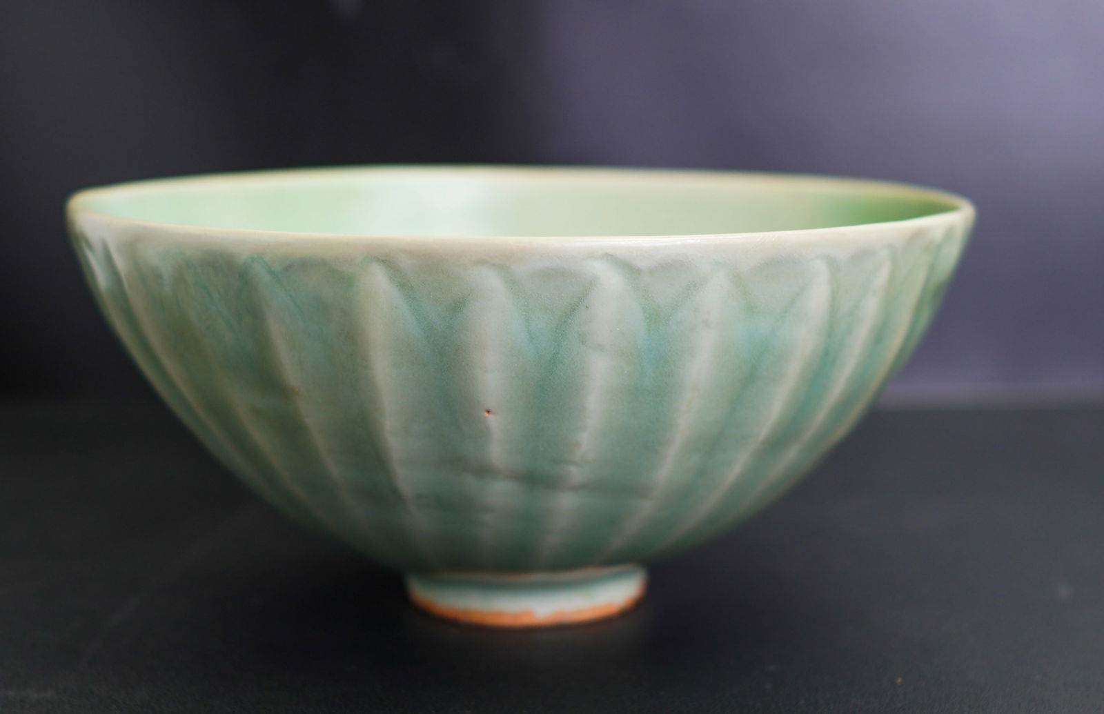 A CHINESE LONGQUAN CELADON 'LOTUS' BOWL, SOUTHERN SONG (1127-1279) (1 of 9)