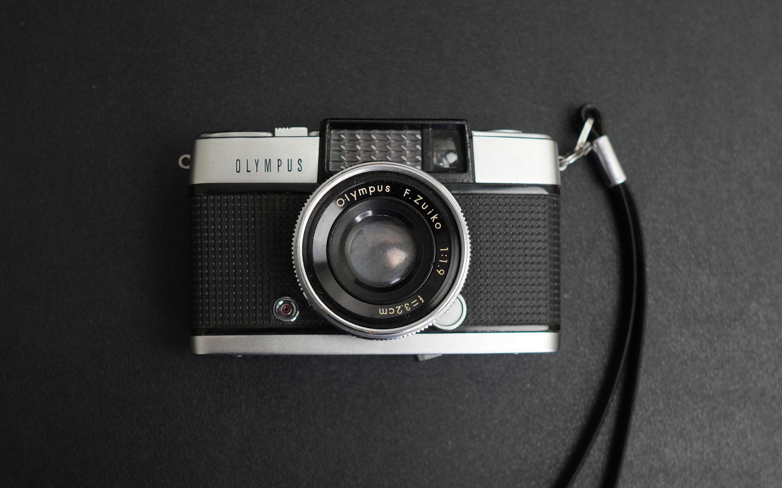 Vintage Olympus Pen-D Half Frame File Camera F1.9 Works Fine (1 of 12)