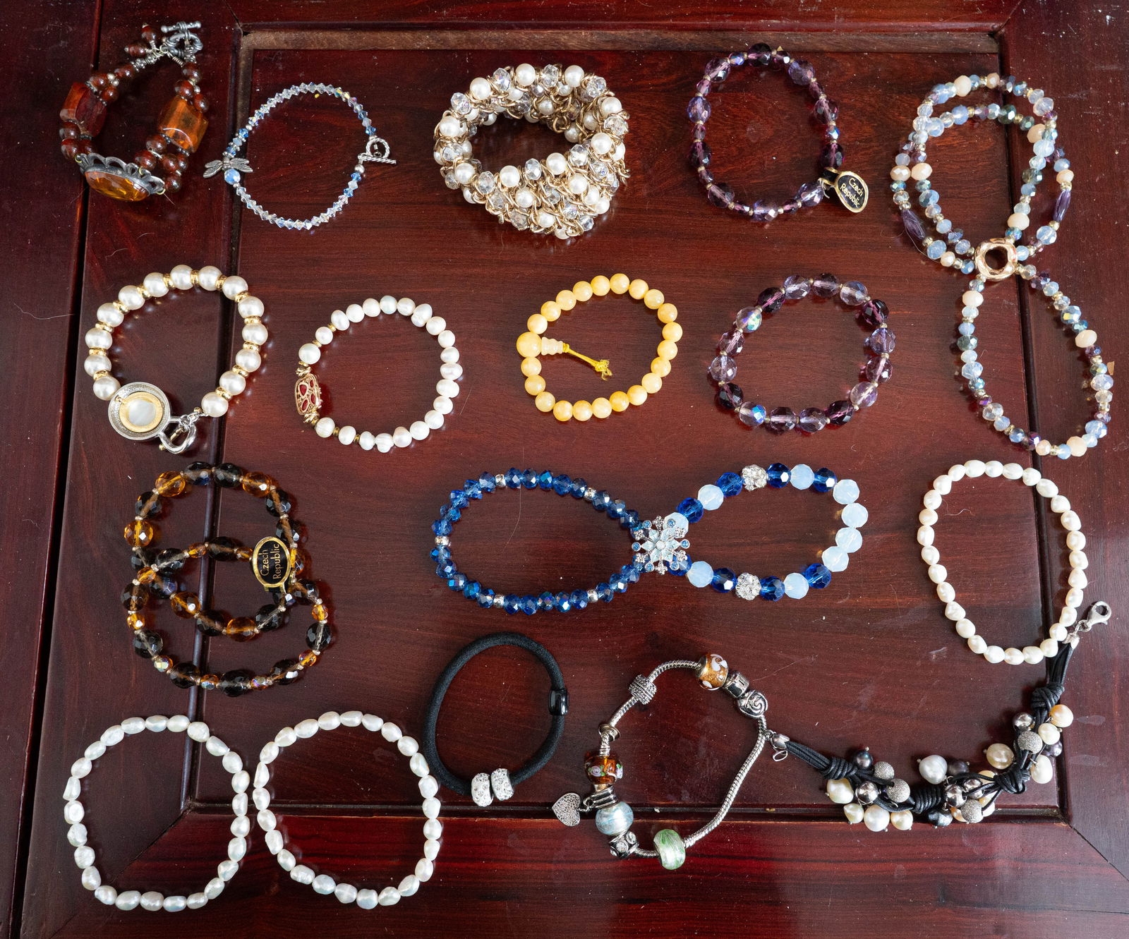 Lot of Vintage Assorted Custom Jewelry (1 of 9)