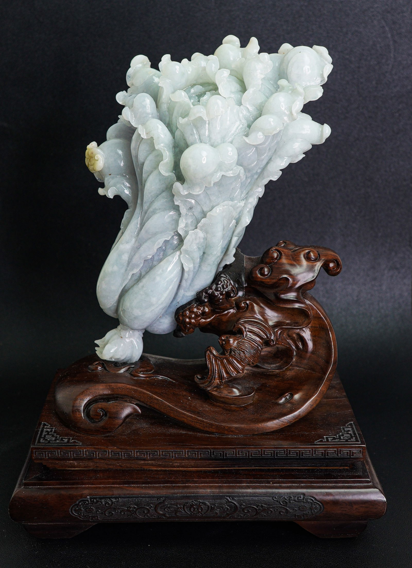 Exceptional Chinese Carved Jade Cabbage, 19th/20th century (1 of 15)