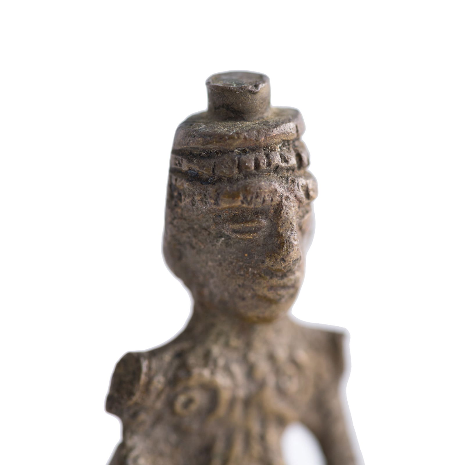 Two bronze Buddhist figures - 10