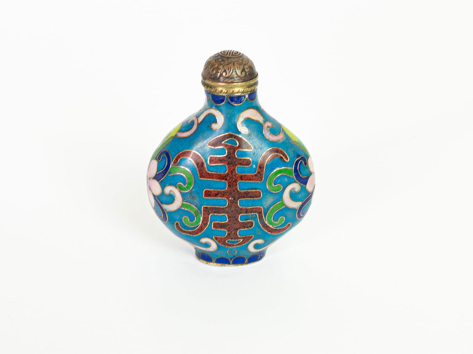 A Chinese snuff bottle, 19th century (1 of 4)