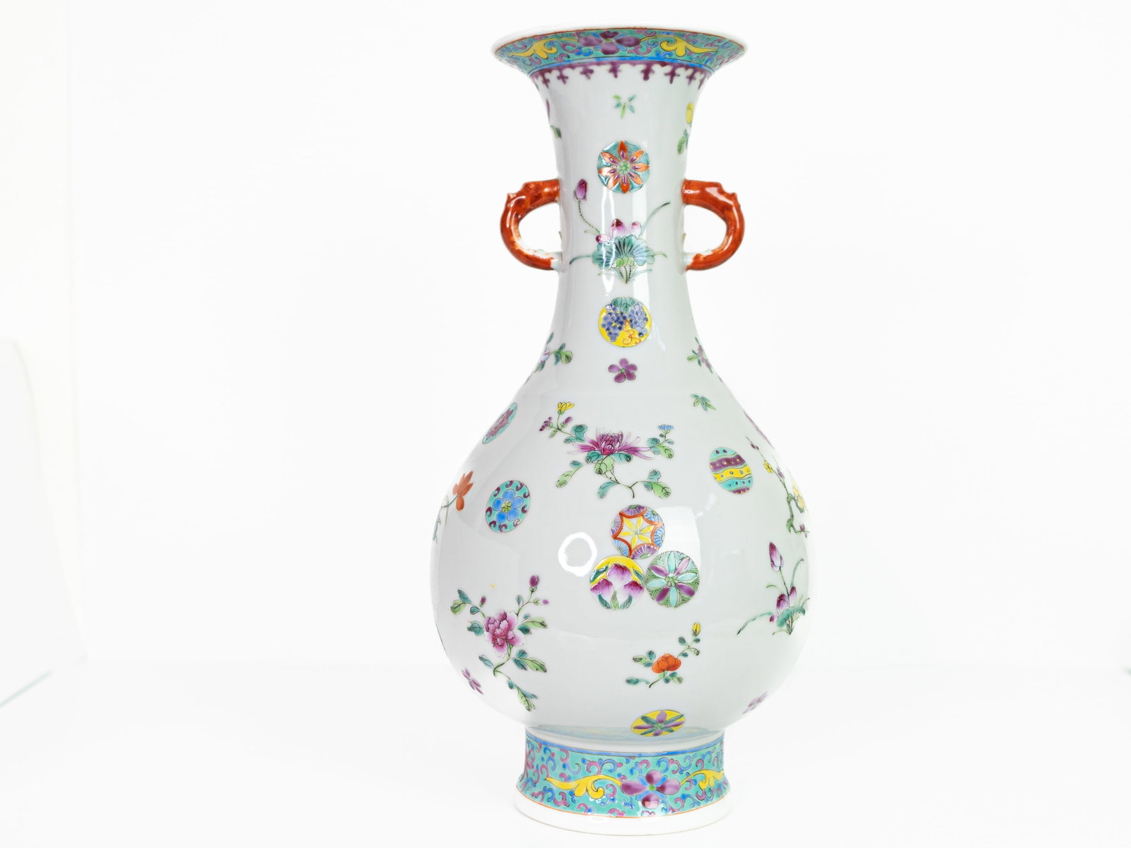 A Chinese famille-rose "Flower ball" twin-handled vase 19th Century (1 of 14)