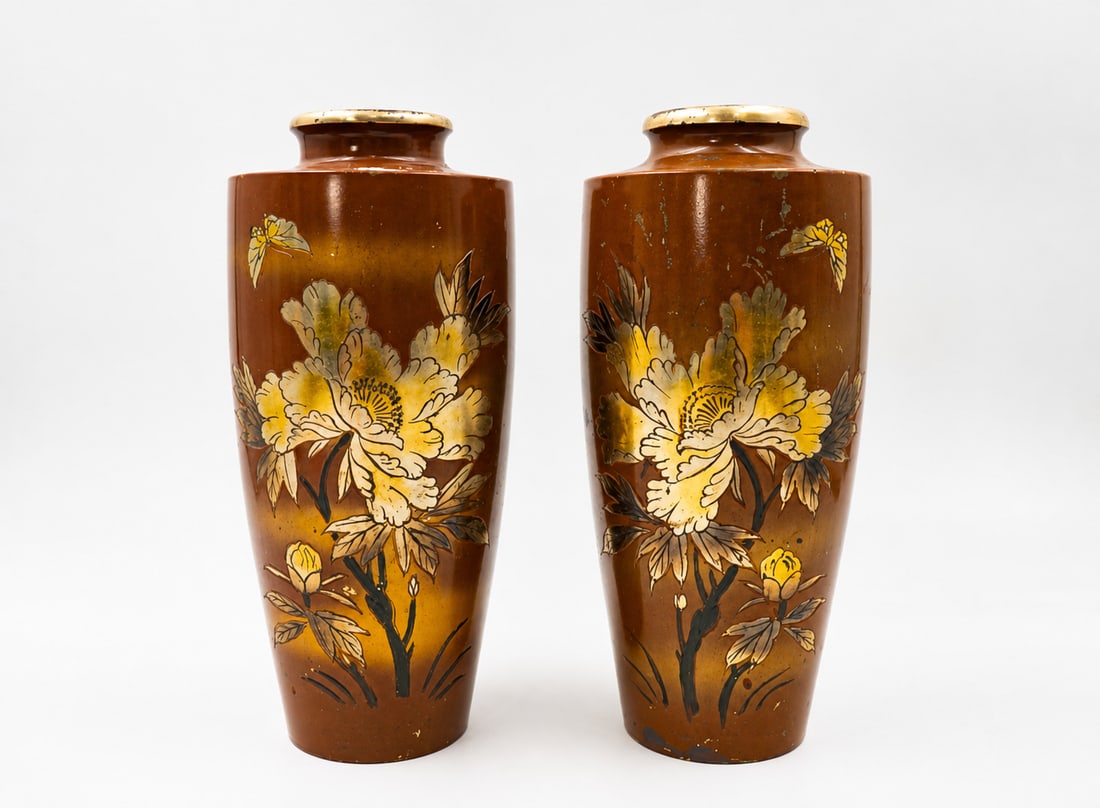 Vintage Japanese pair of metal vases (1 of 7)