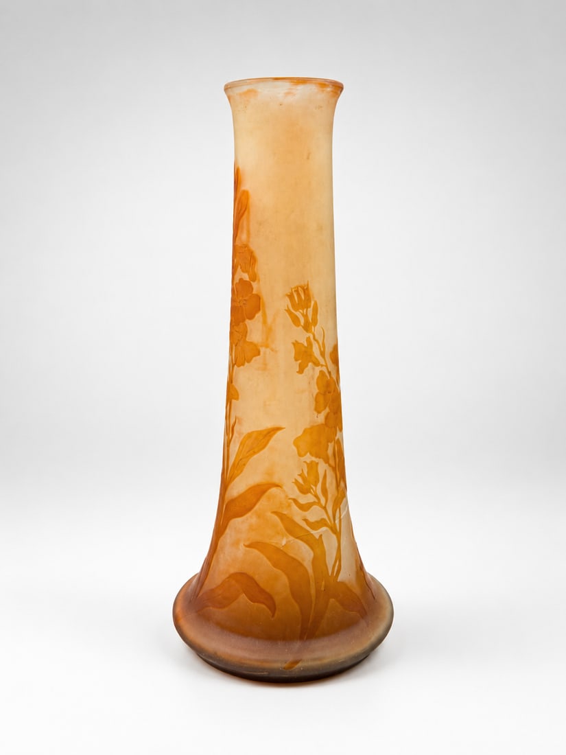 Tall vase "Bonheur", Emile Gallé, Nancy, 1927-36: Tall vase "Bonheur", Emile Gallé, Nancy, 1927-36, overall size 18 x 6 in, affordable in house shipping available upon request.