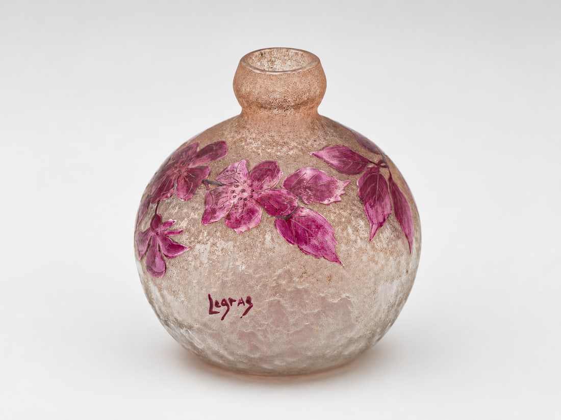 Legras Rubis Series Cameo Vase c1900: Legras Rubis Series Cameo Vase c1900, overall size 5 x 5 in, affordable in house shipping available upon request.
