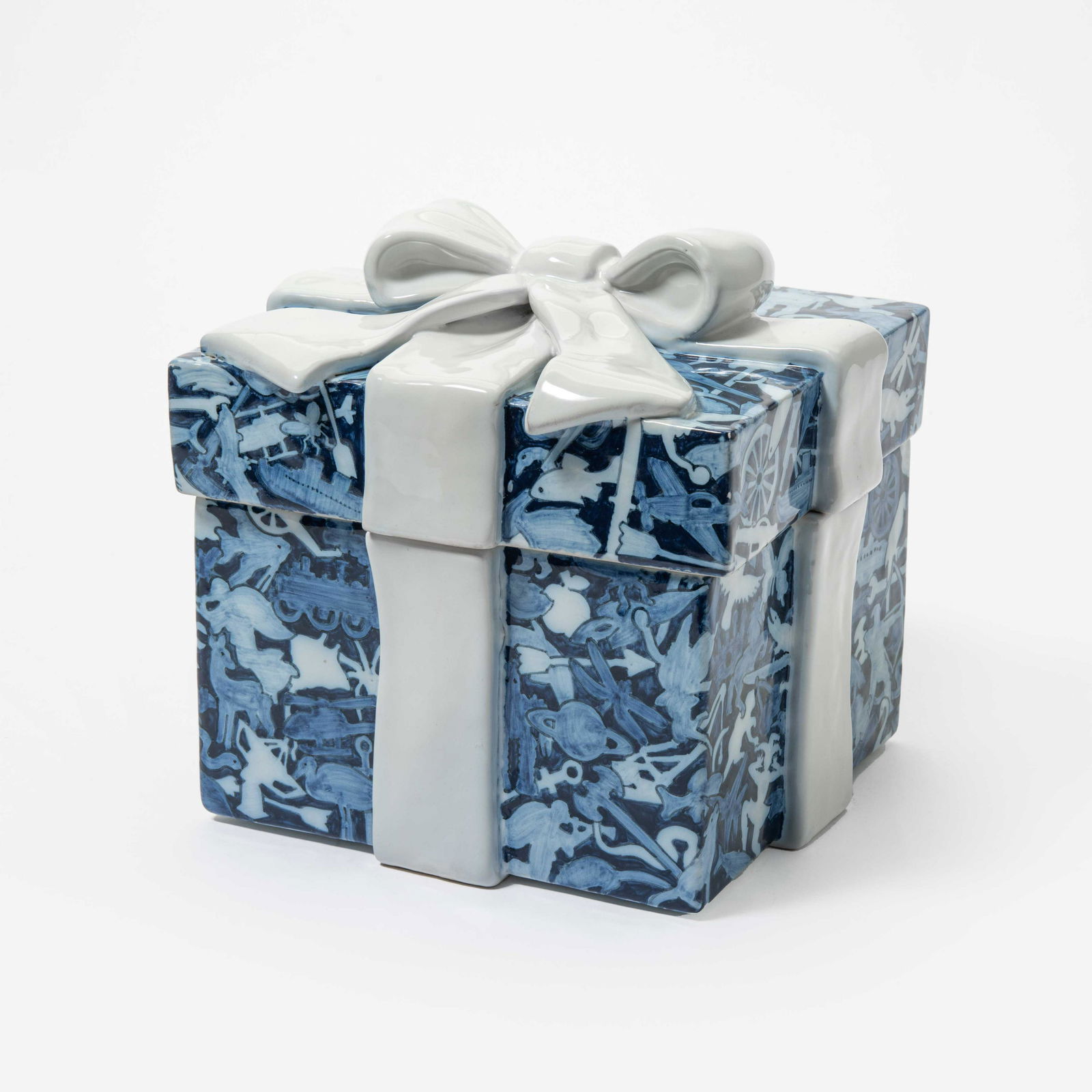 Studio Job (Job Smeets & Nynke Tynagel) (Hamont 1969 &: Box (2004) Signed, dated 03, numbered 29/250 and stamped Makkum Studio Job on the bottomDesigned by Studio Job for Royal Tichelaar MakkumHand painted and glazed ceramic, H. 19.9 cm x W. 19.9 x D. 19.8