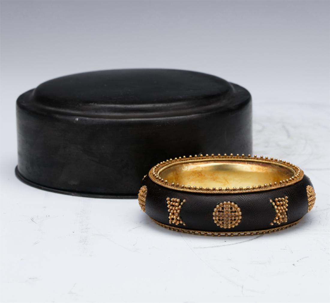 CHINESE AGALWOOD BEAD BRACELET (1 of 7)