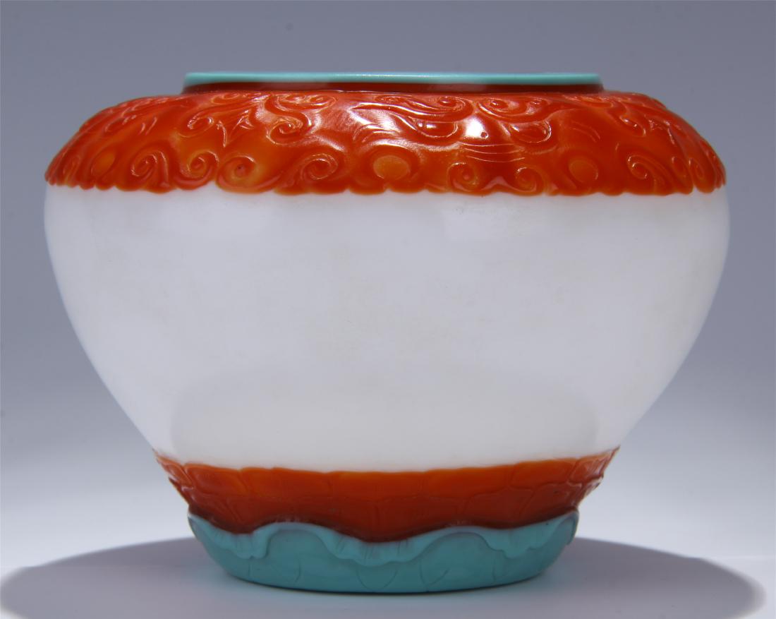 CHINESE TRIPLE COLOR PEKING GLASS JAR (1 of 7)