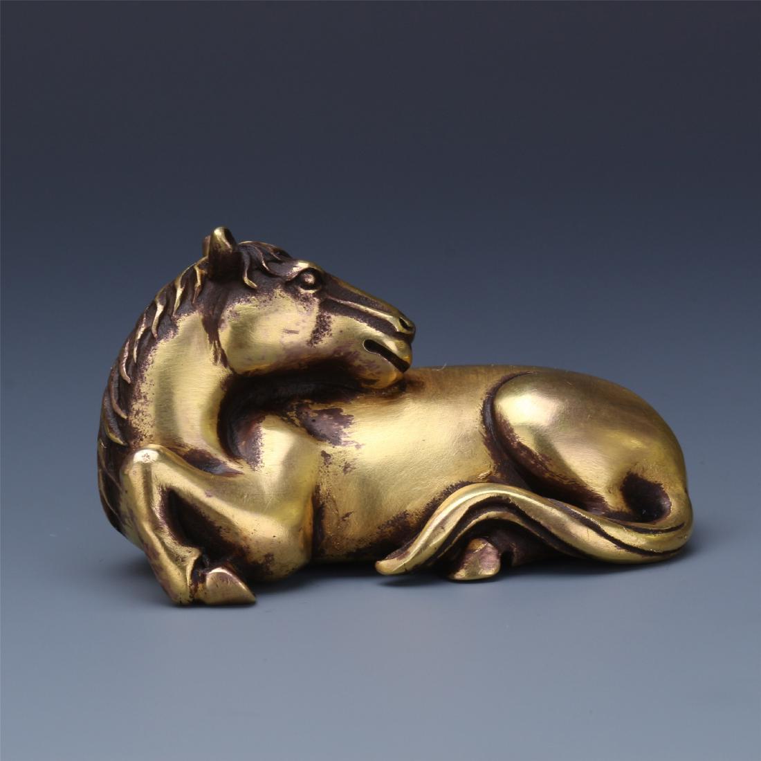 CHINESE GILT BRONZE HORSE PAPER WEIGHT (1 of 11)