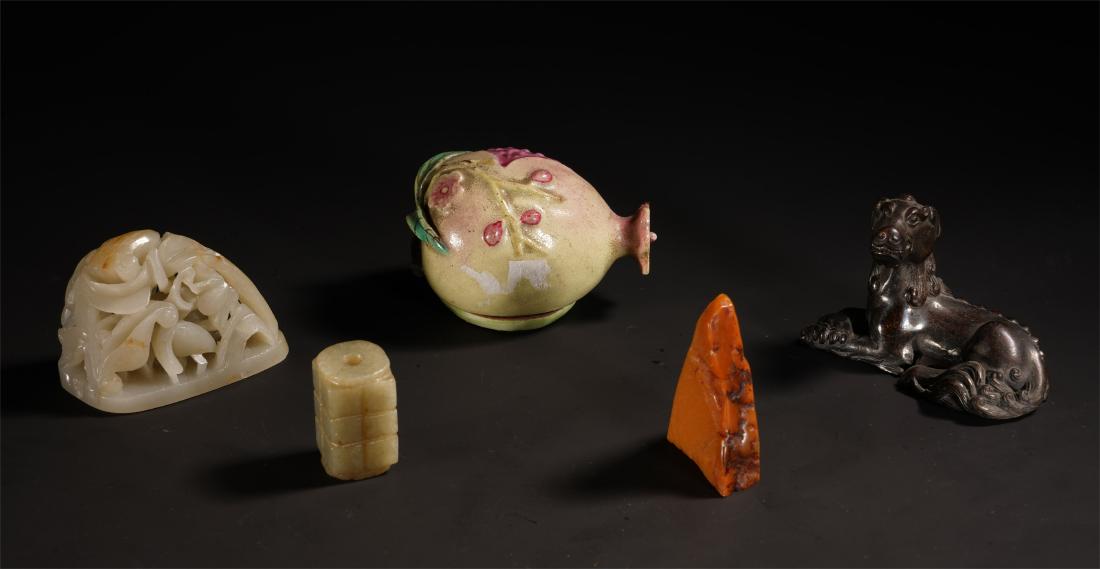 FIVE CHINESE JADE TIANHUANG PORCELAIN SCHOLAR'S OBJECT (1 of 14)