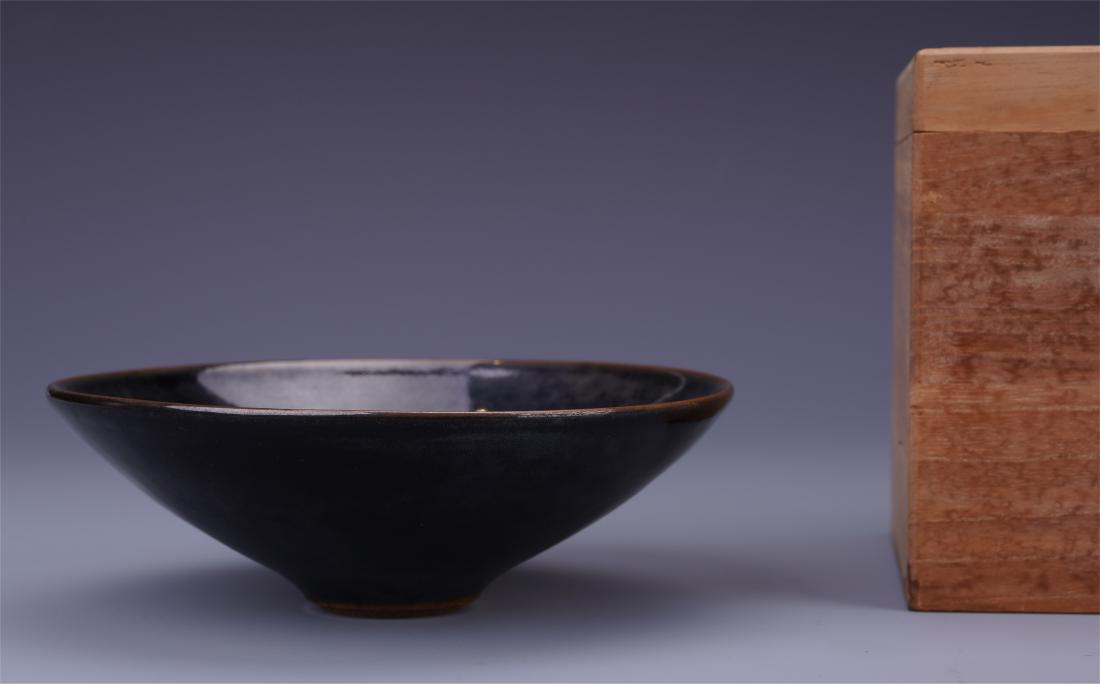CHINESE PORCELAIN JIAN WARE BLACK GLAZE TEA BOWL (1 of 13)