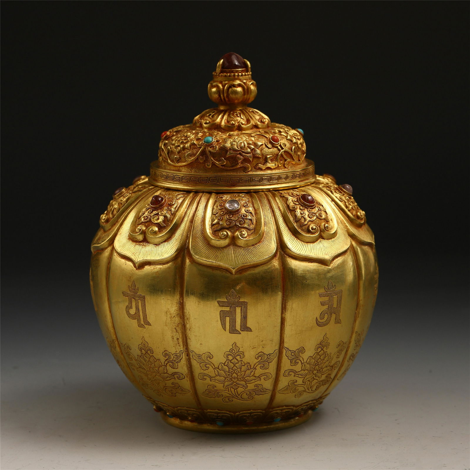 CHINESE GEM STONE INLAID GILT BRONZE LIDDED WATER POT (1 of 10)