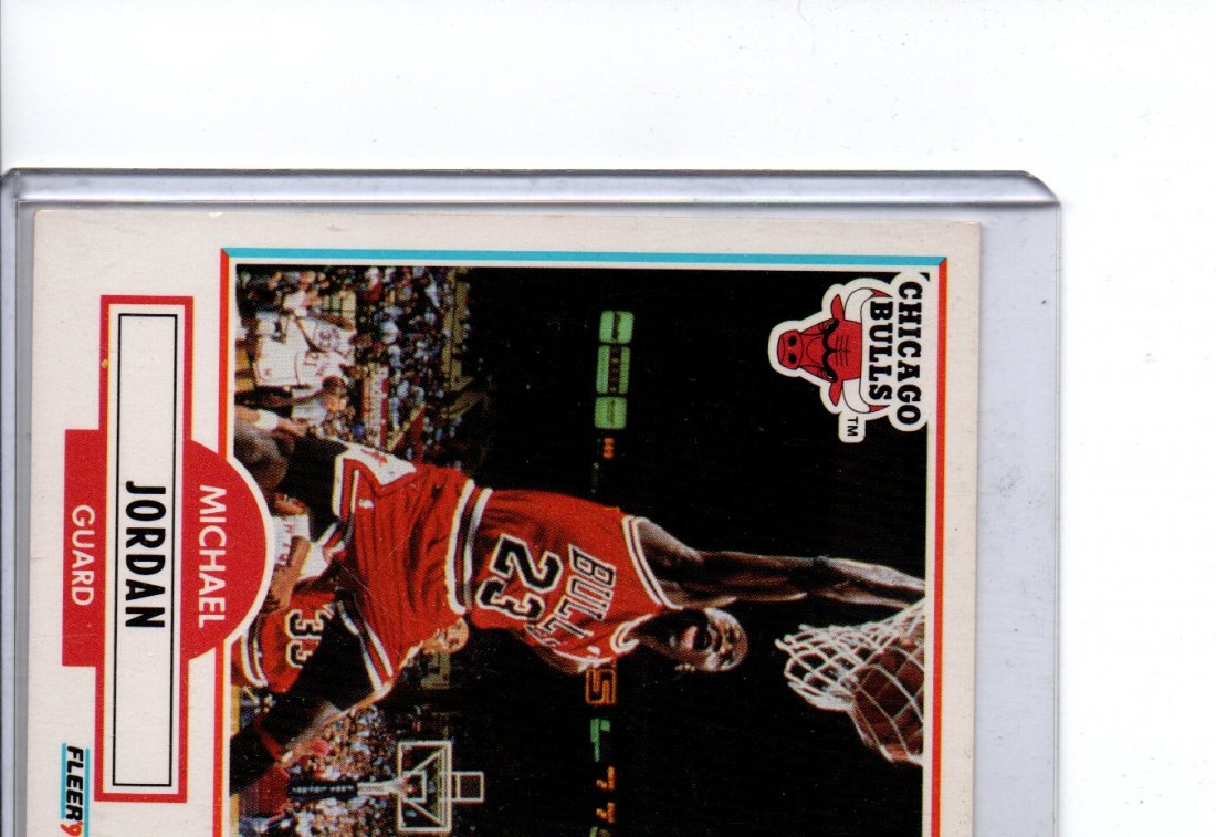 MICHAEL JORDAN 1990 FLEER NBA BASKETBALL CARD (1 of 2)