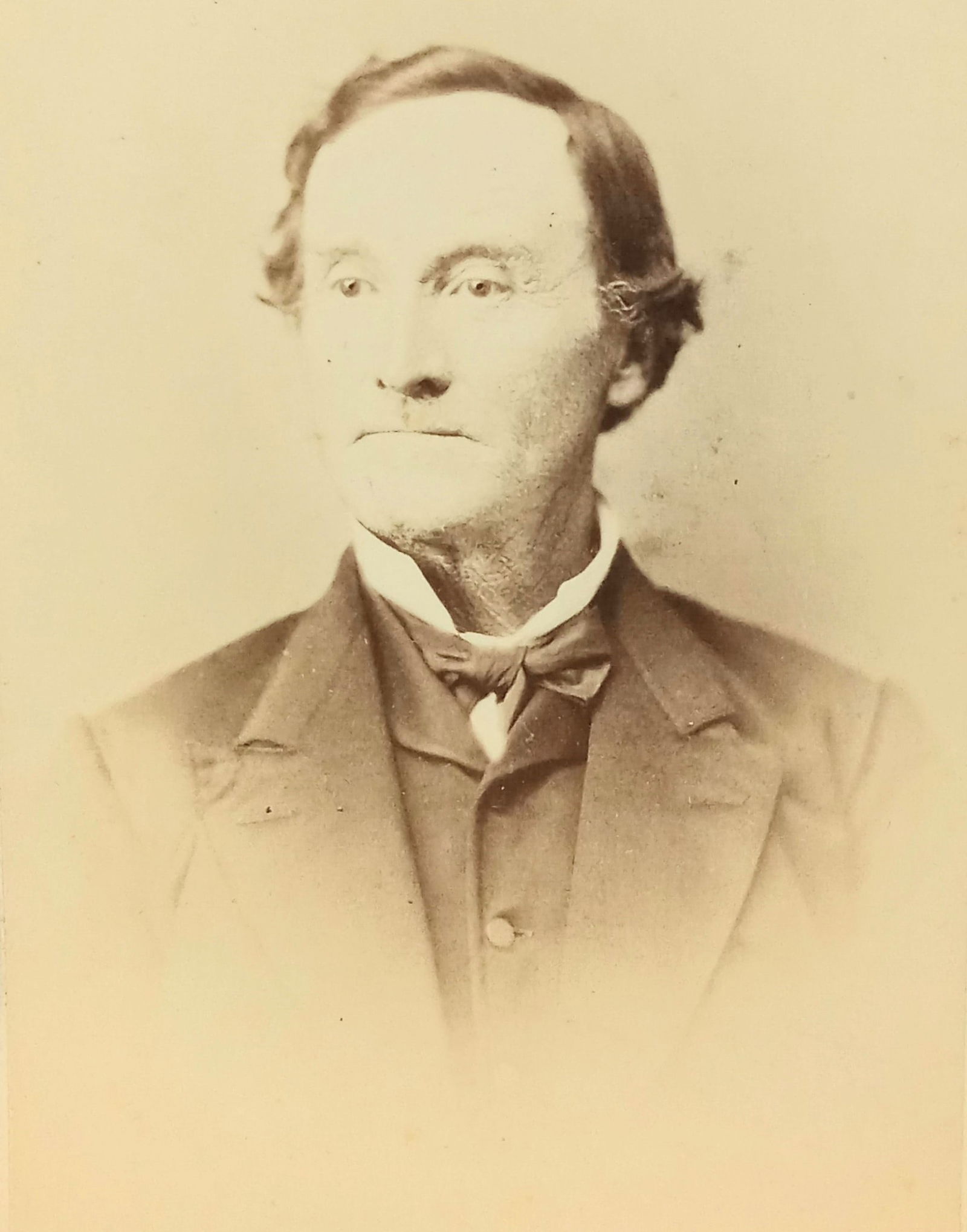 CDV Photo Man W.H. Tipton Gettysburg, Pa (1 of 3)