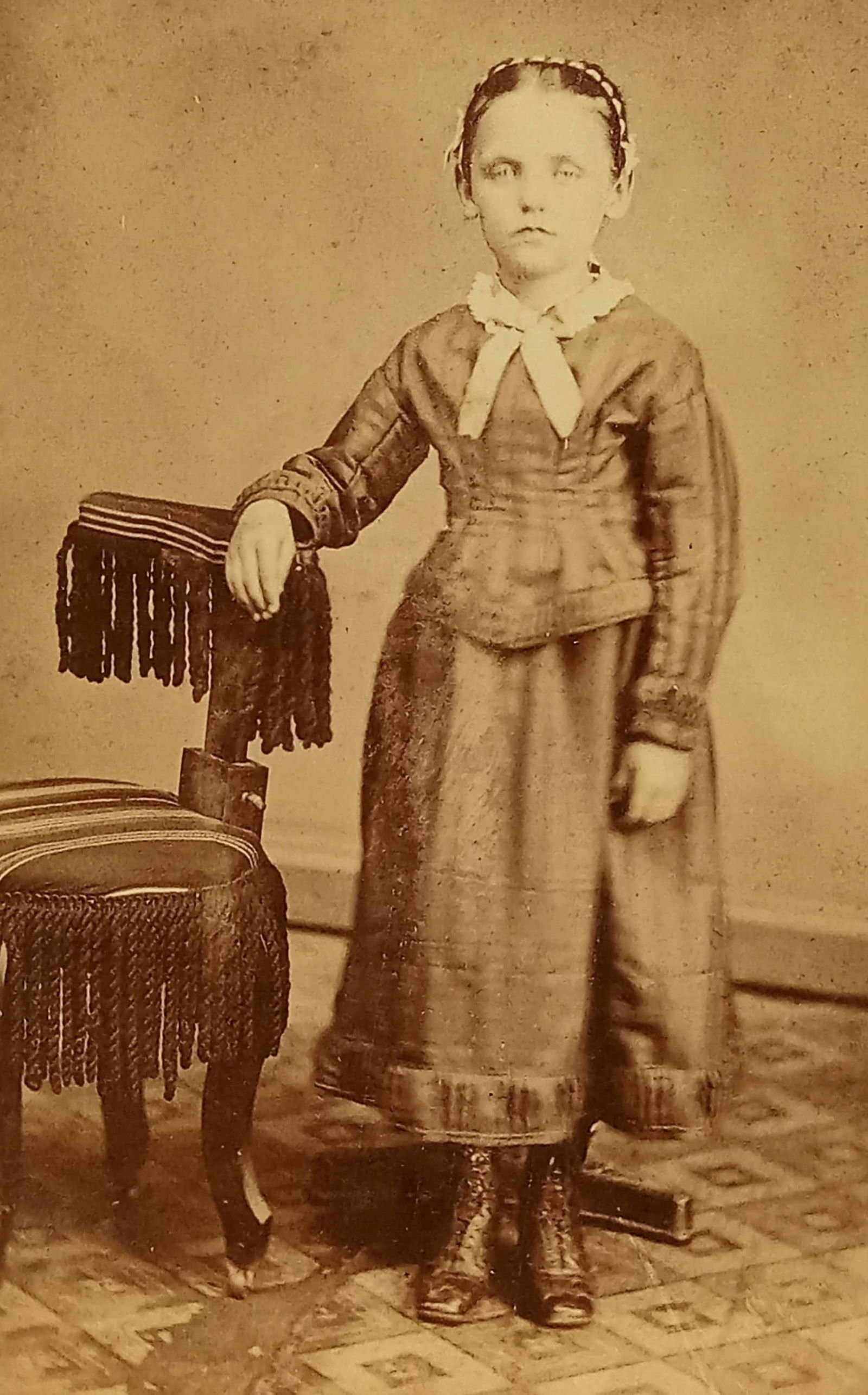 CDV Photo Young Girl on Green Stock (1 of 2)