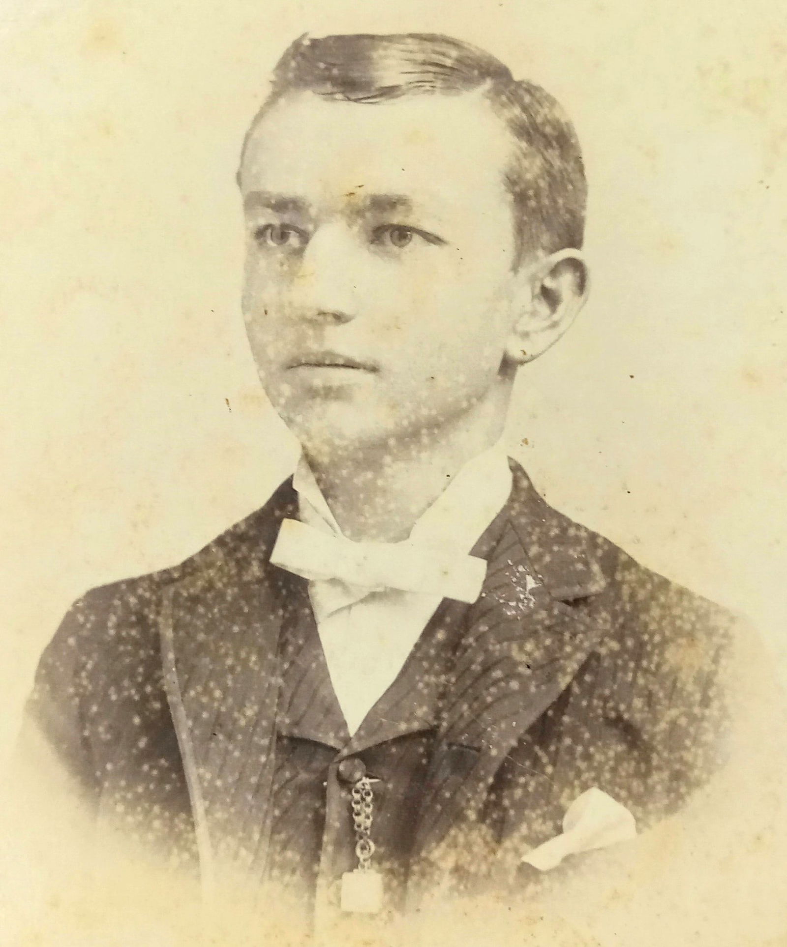 Cabinet Card Photo Young Man H. Schoene Third Street San Francisco (1 of 3)