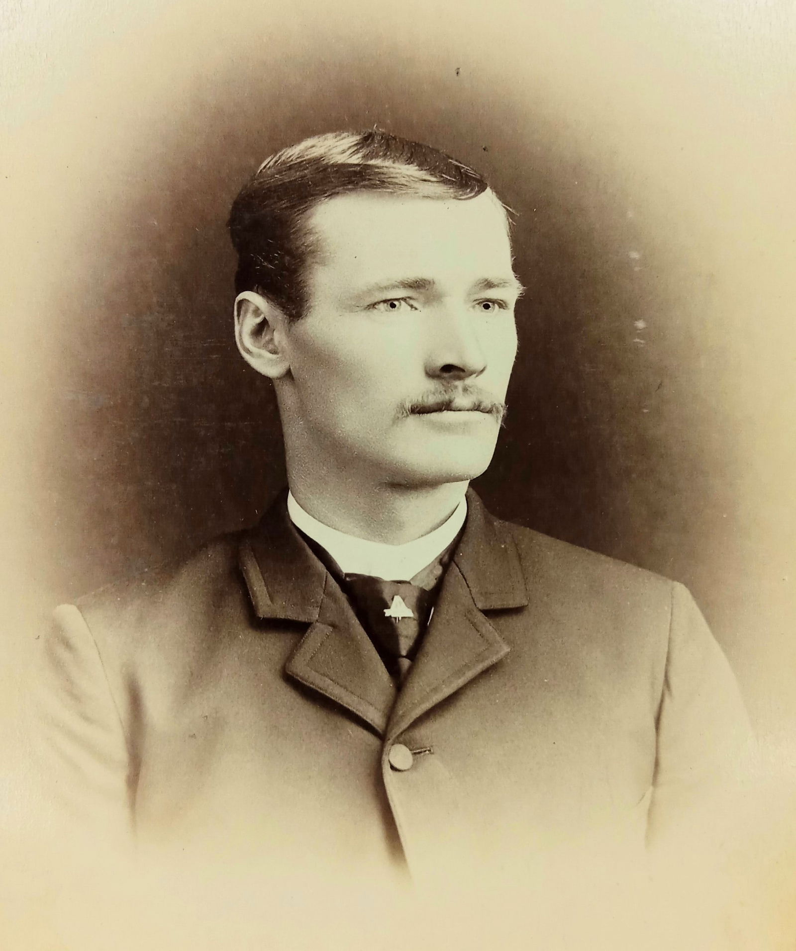 Cabinet Card Photo Man Masonic Symbol Minneapolis (1 of 3)