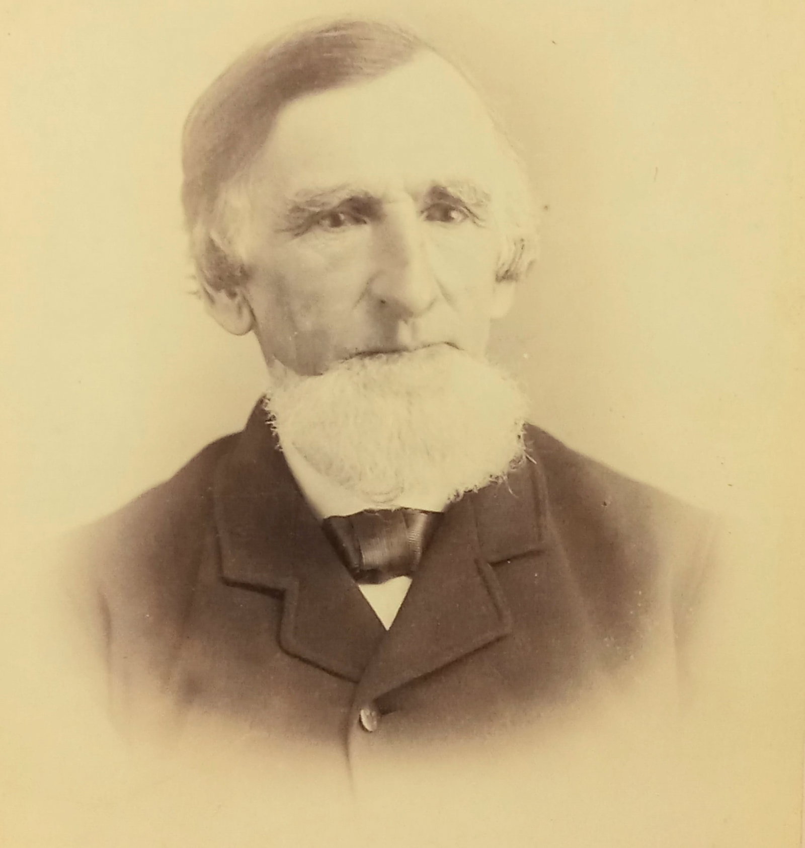 Cabinet Card Photo Man Beard Palmer Photographer Waupaca Wisconsin: Cabinet Card Photo Man Beard Palmer Photographer Waupaca WisconsinSize: 6 1/2" x 4 1/4"