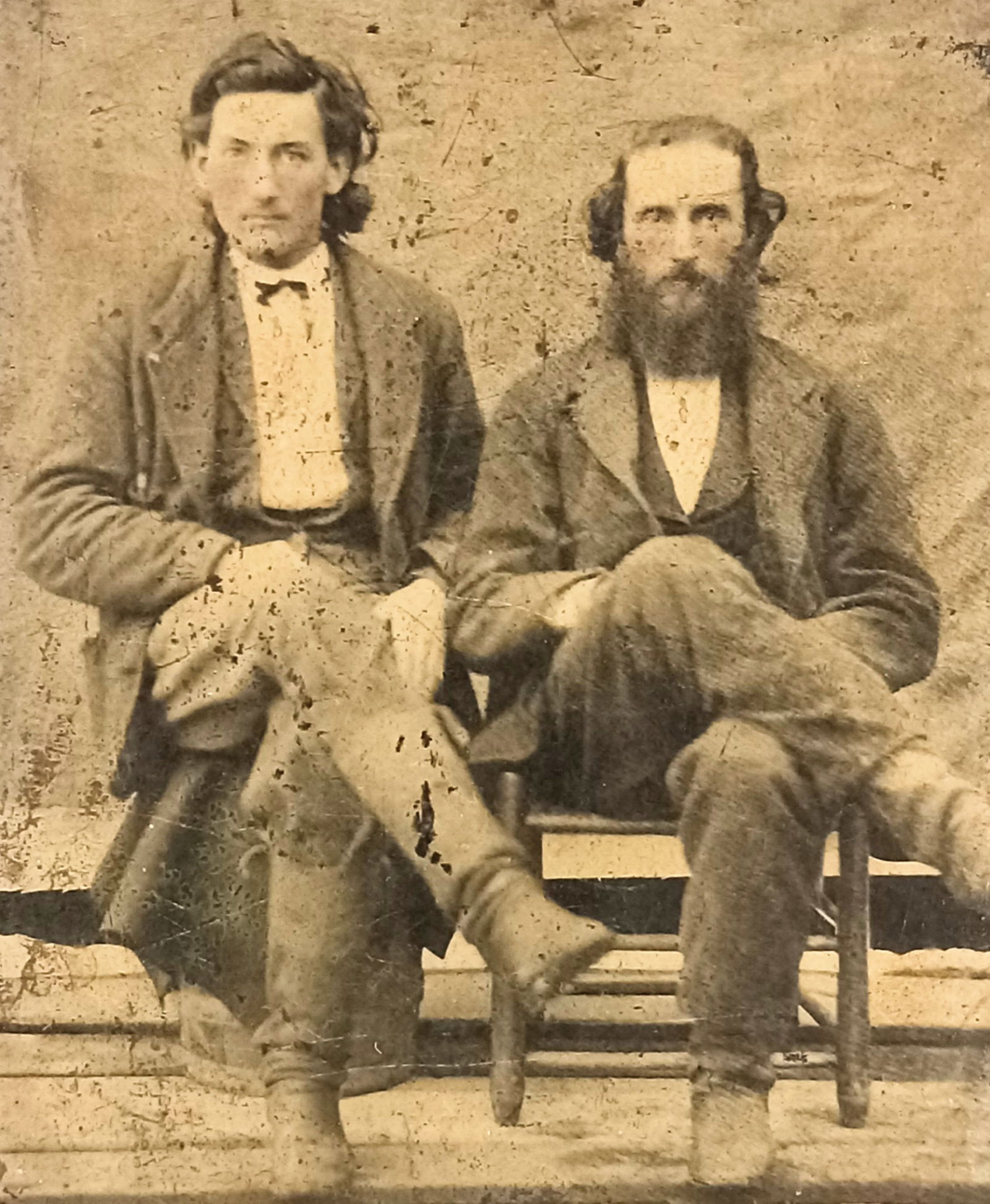 Tintype Photo Men Gettysburg Both Legs Crossed (1 of 3)
