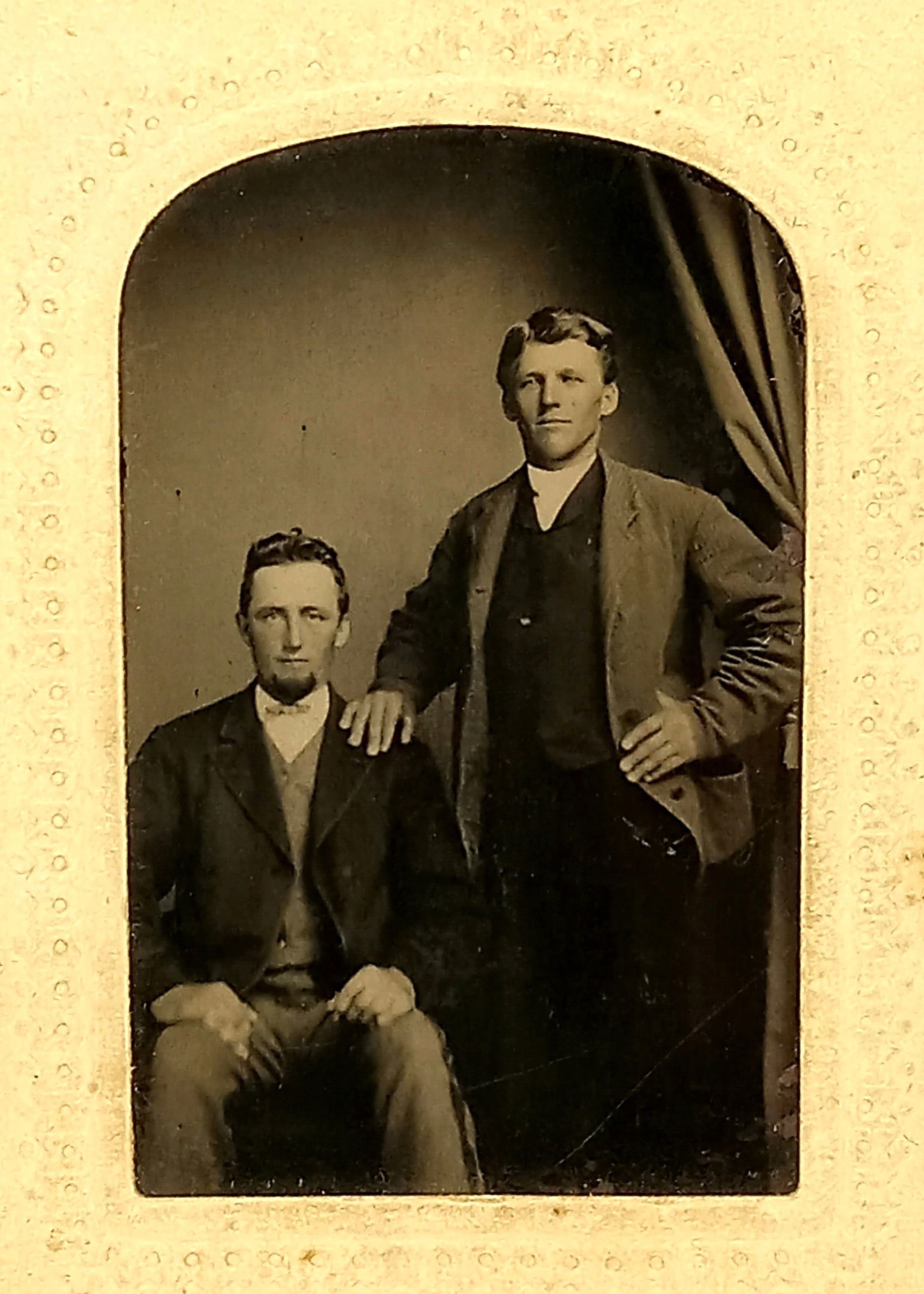 Tintype Photo Two Men in a Star Frame: Tintype Photo Two Men in a Star Surrounded FrameTintype is sealed in border, Tintype itself is 1 1/2" x 1 3/4" With Attached Border 4"x 2 1/2"Size