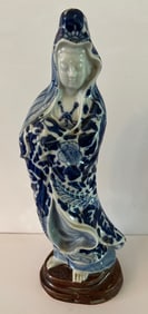 Meiji Period Kutani Kannon Okimono