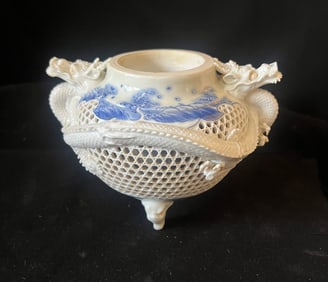 Hirado Dragon Censer