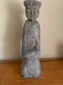 Han Stone Attendant