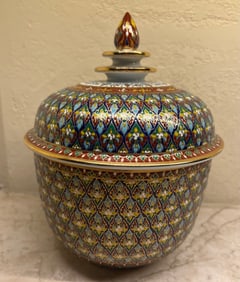 Contemporary Bencharong Covered Bowl