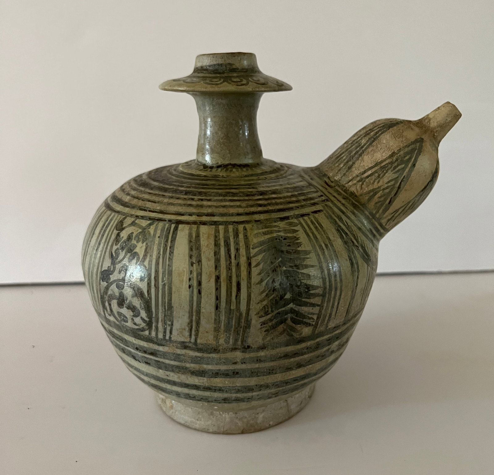 Sawankhalok Kendi, 14 -16th Century (1 of 6)