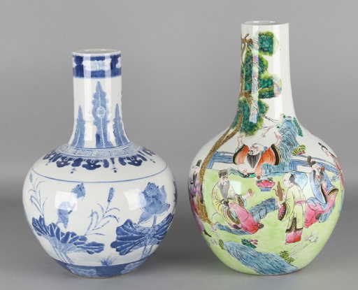Two Large Old Chinese Porcelain Ball Vases With Blue Fl