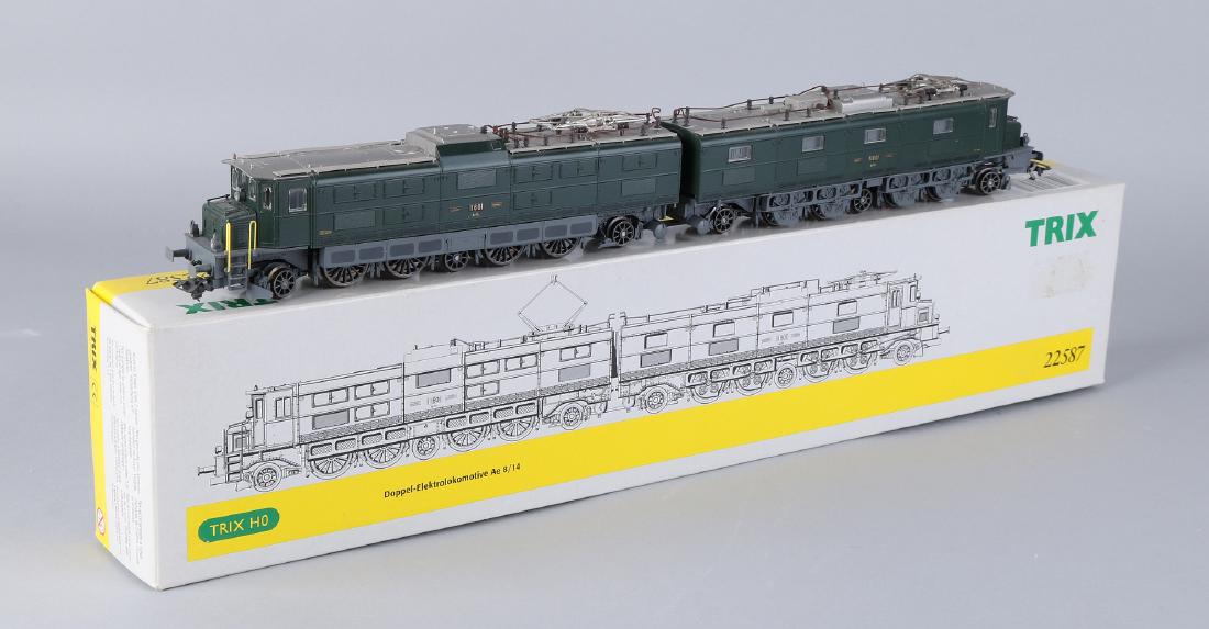 MINITRIX N SBB Ae8/14 11801