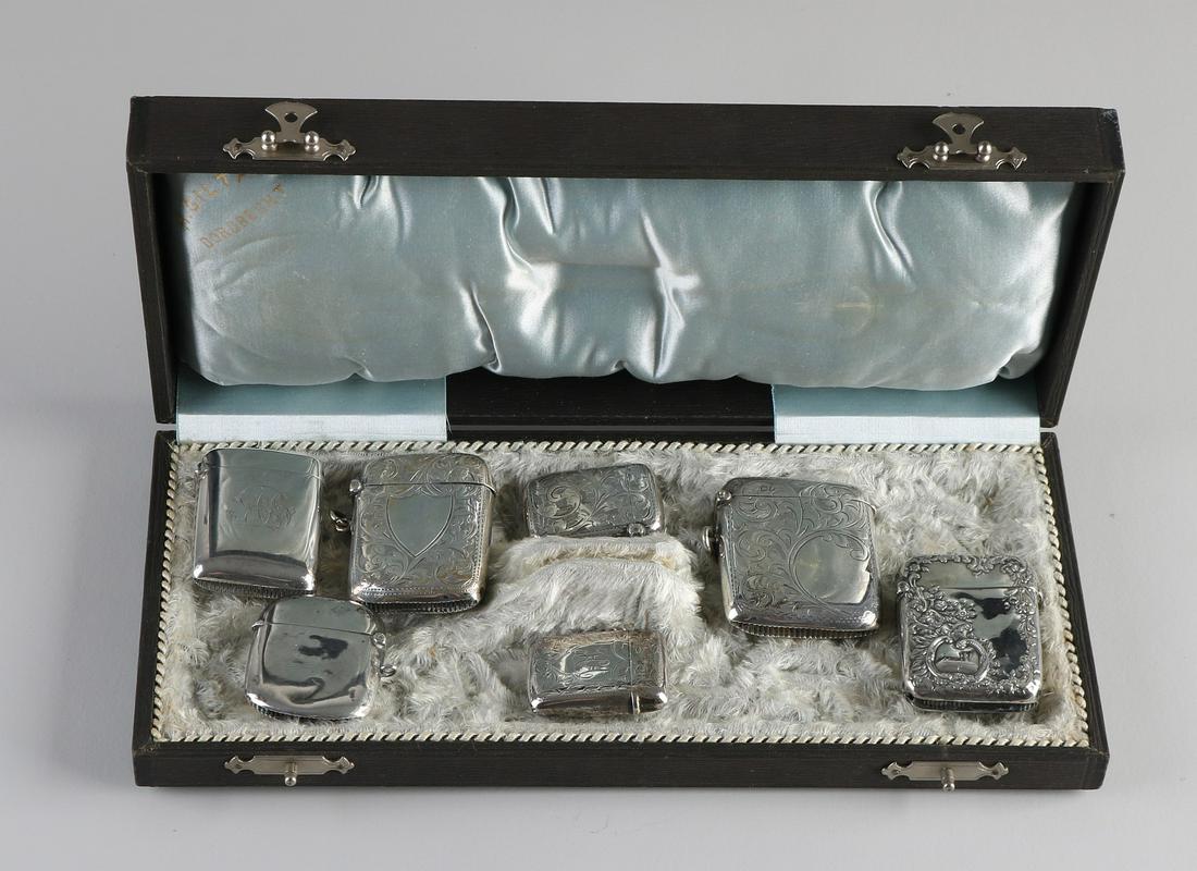 Very nice collection with seven English silver (1 of 2)