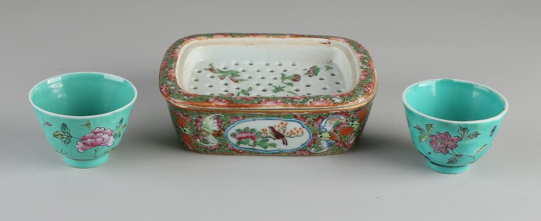 Three parts of Chinese porcelain. 19th (1 of 2)