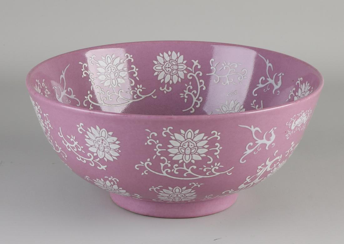 Large Chinese porcelain bowl with pink glaze and floral (1 of 3)