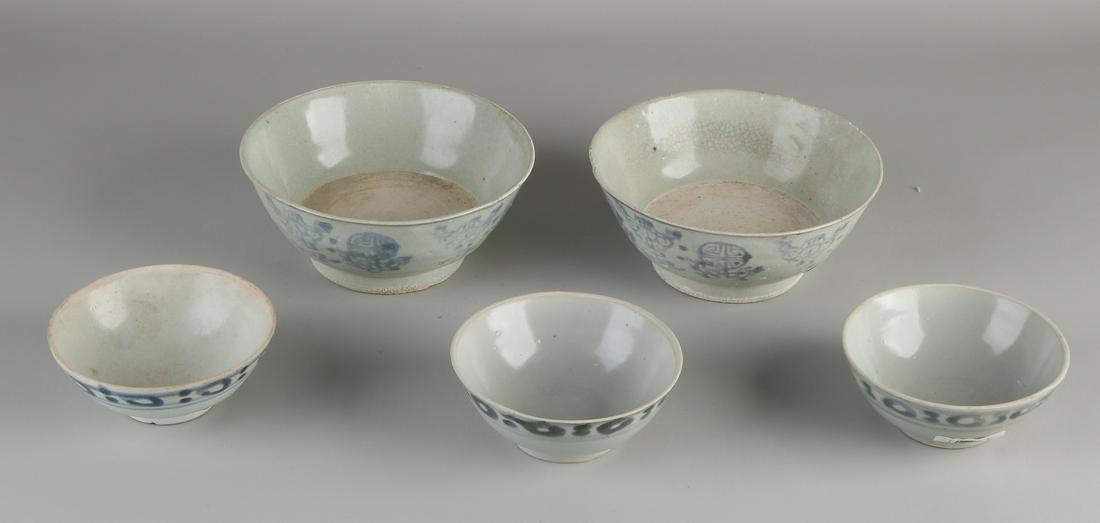Five antique Chinese porcelain bowls. Tek Sing (1 of 1)