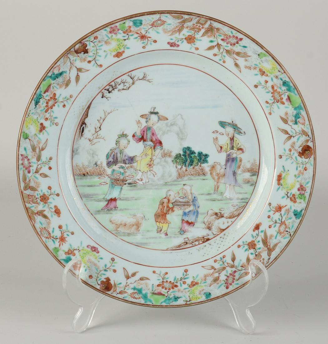 Chinese Family Rose plate Ã˜ 22.8 cm.