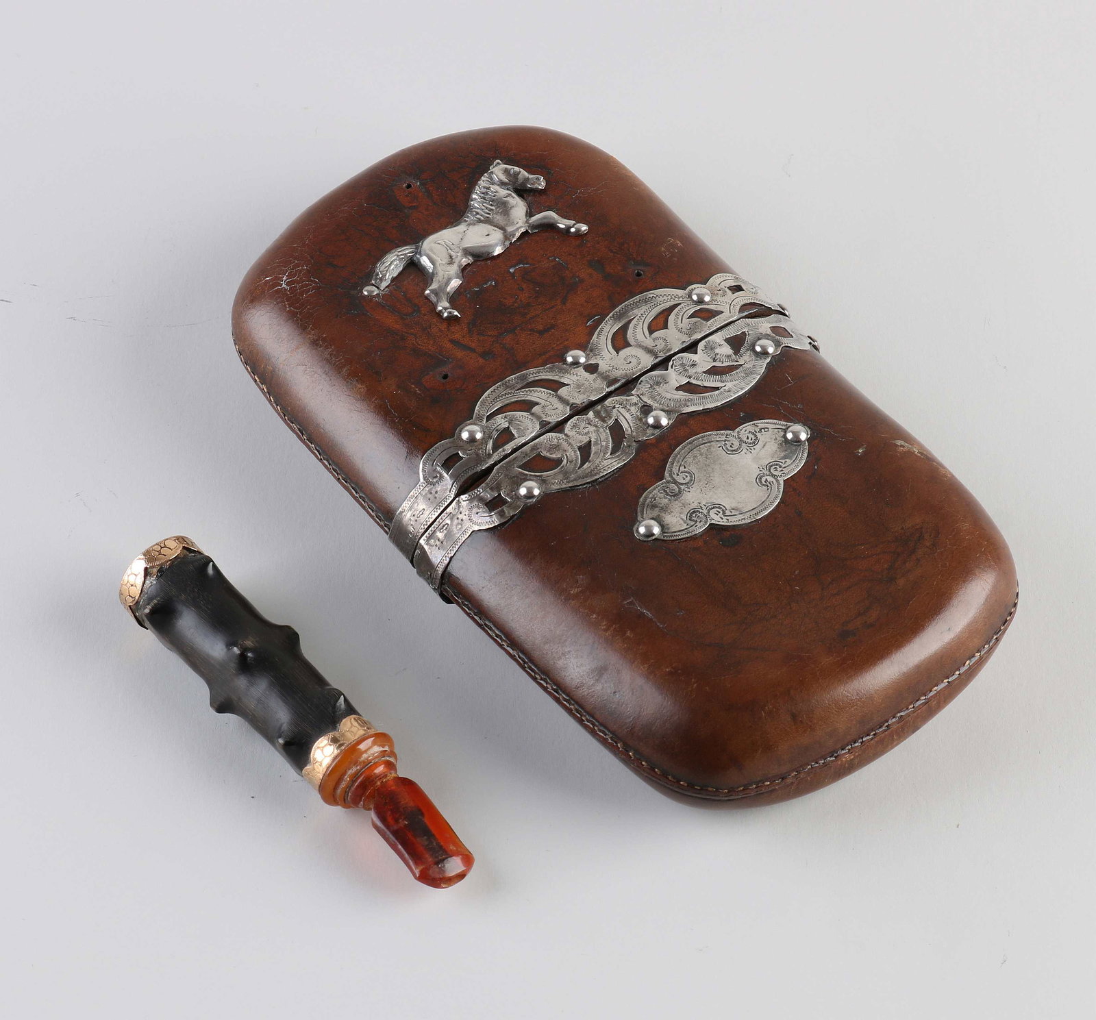 Cigar case & pipe (1 of 1)