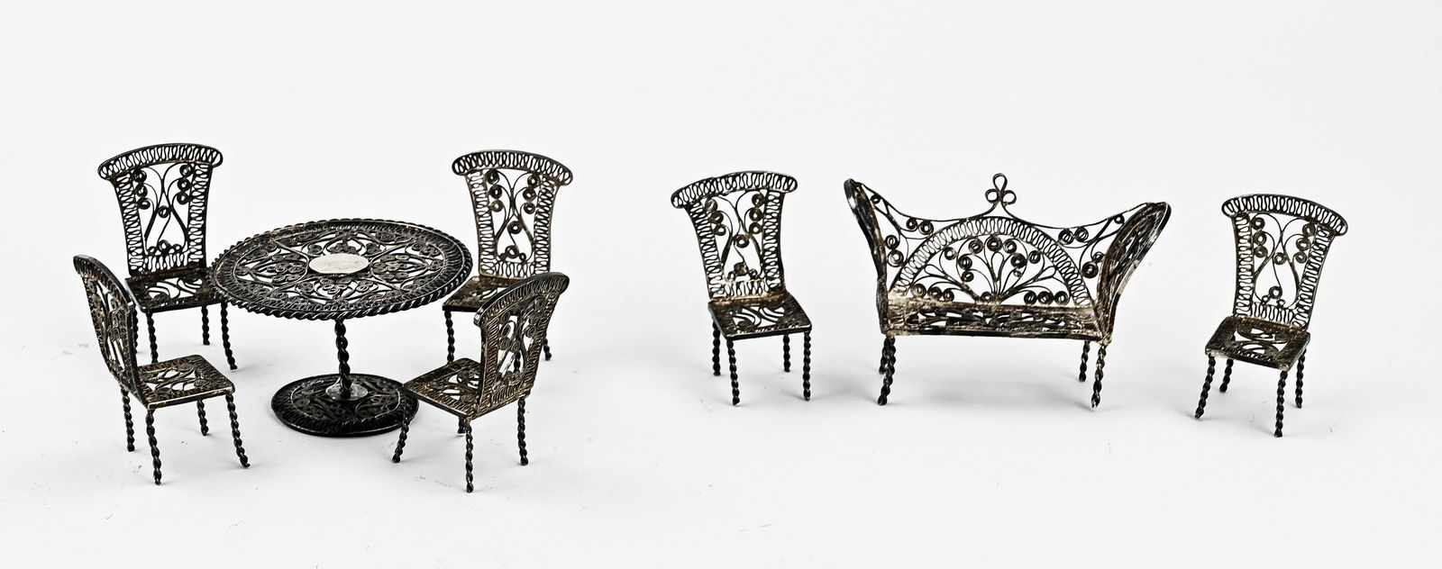 Silver miniature set of chairs and sofa. (1 of 1)