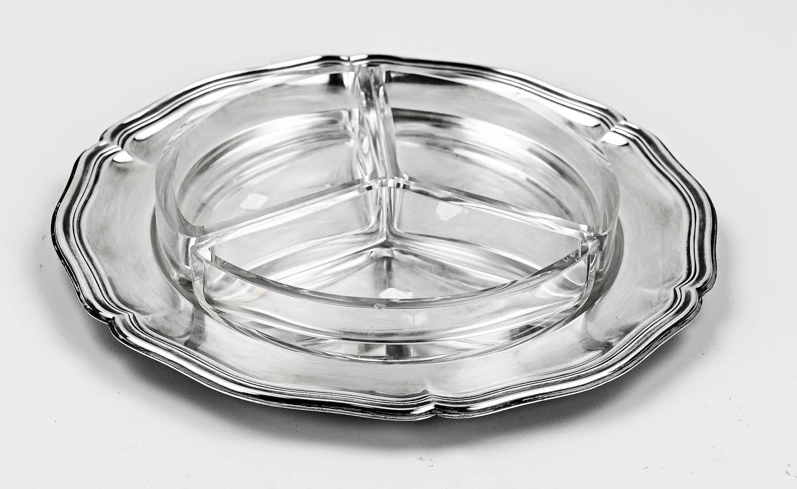 Menage set on silver tablet (1 of 1)