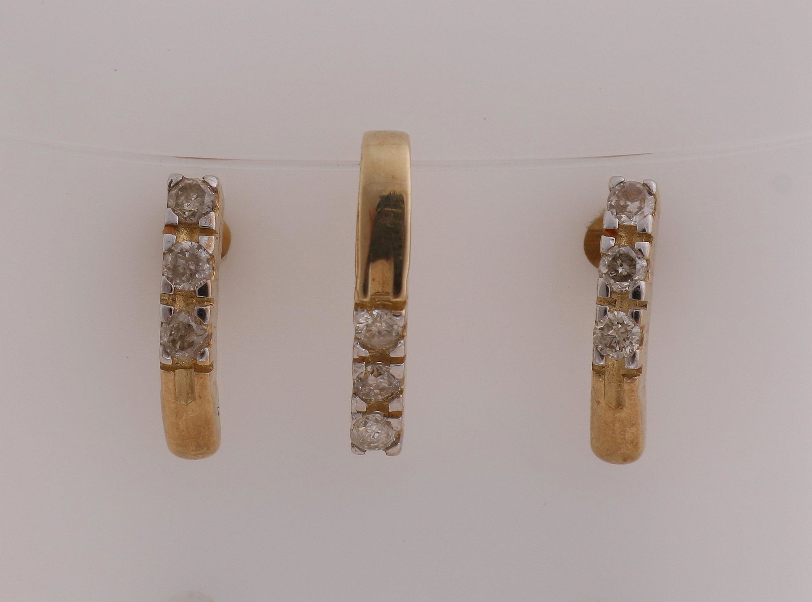 Set with gold earrings and pendant (1 of 1)